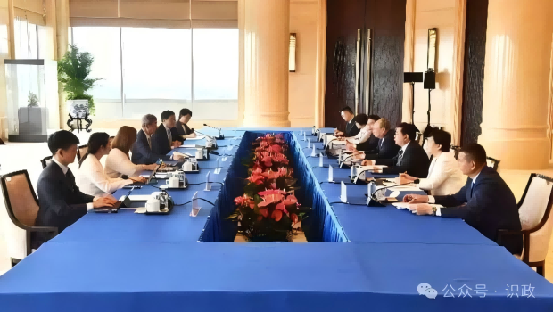 Yin Li Meets with Temasek Chairman