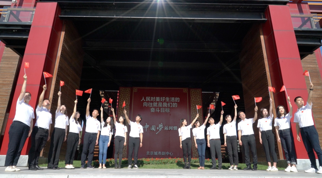 市外办青年干部积极参加市直机关第五届文化艺术节“唱支山歌给党听”歌咏活动.png